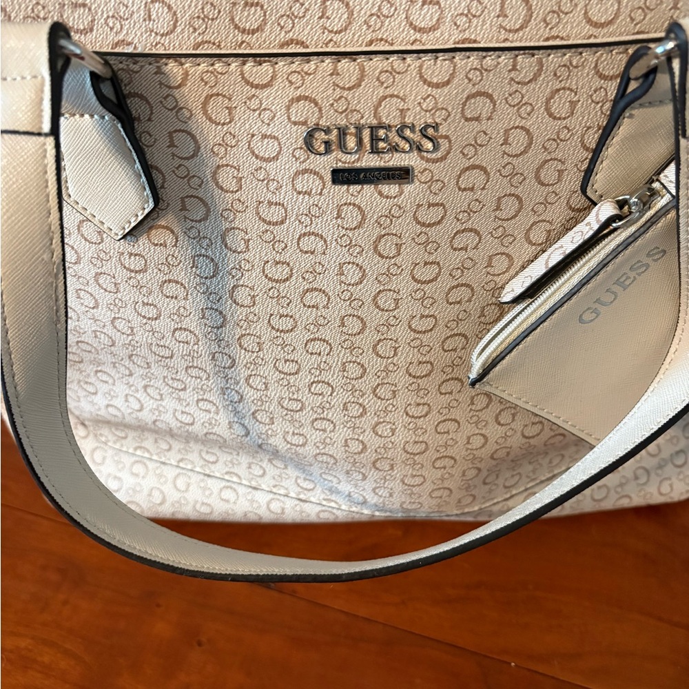GUESS Logo Tote Bag Cream Beige Monogram Shoulder Bag NWOT - Picture 8 of 13